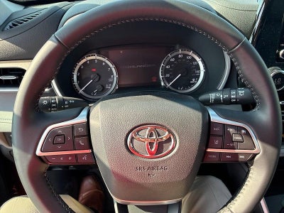 2024 Toyota Highlander XLE AWD (Natl)