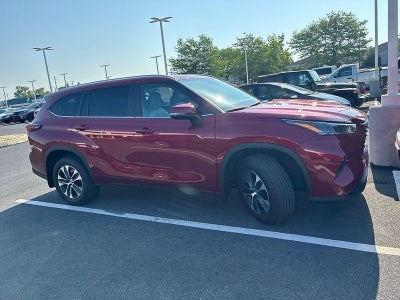 2024 Toyota Highlander XLE AWD (Natl)