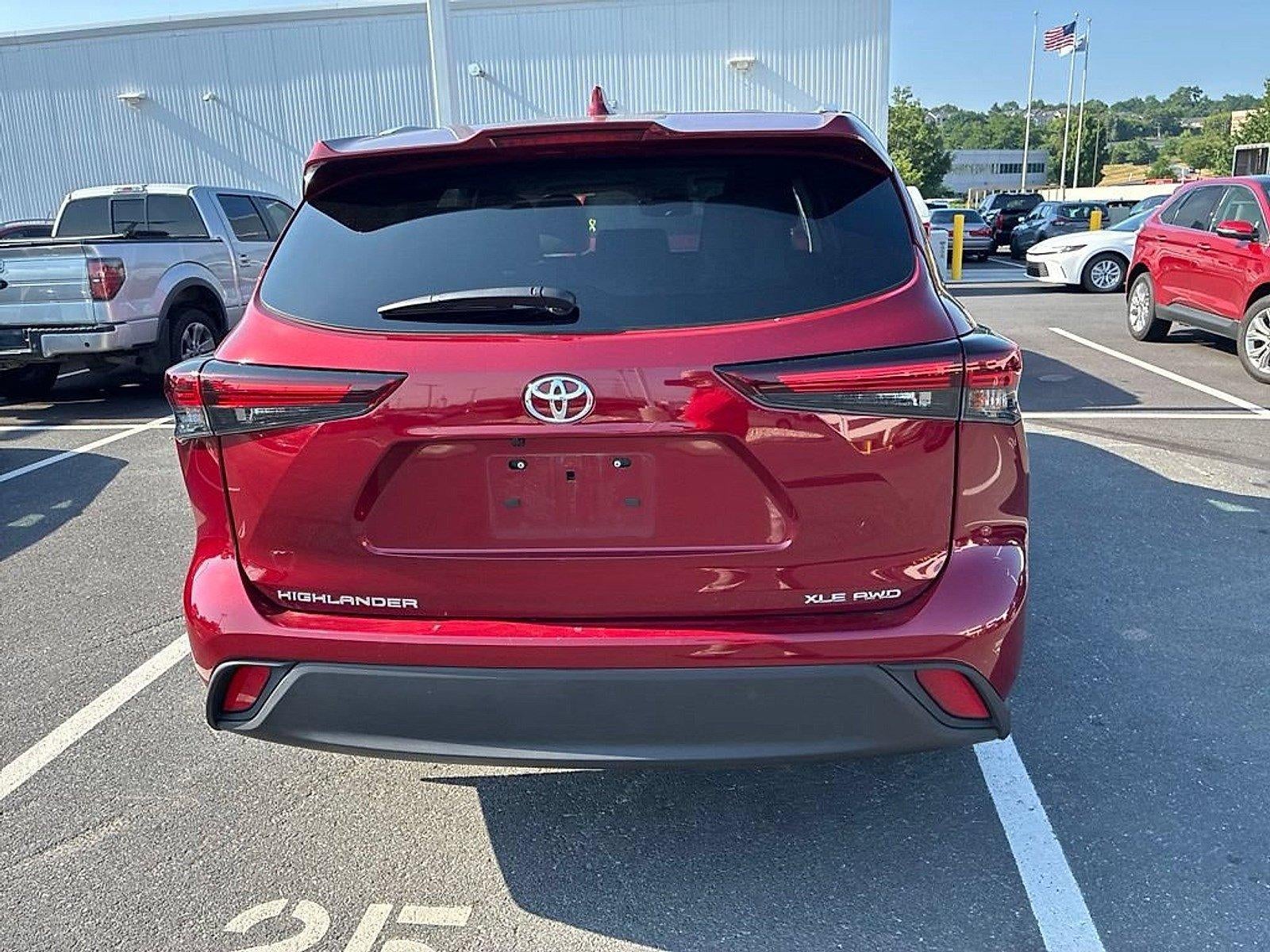 2024 Toyota Highlander XLE AWD (Natl)