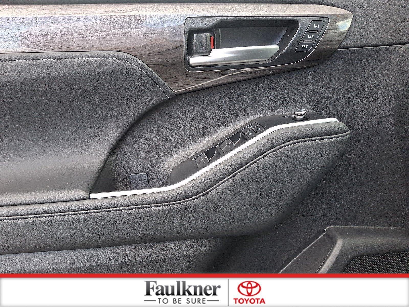 2025 Toyota Highlander Limited AWD (Natl)
