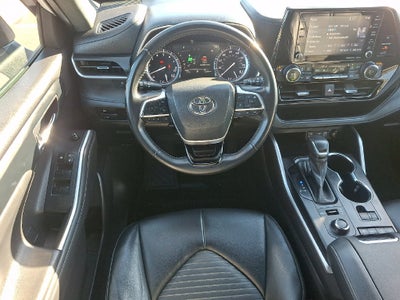 2022 Toyota Highlander XSE CERTIFIED