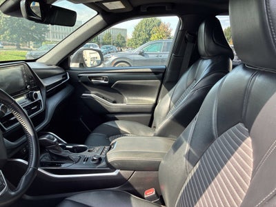 2022 Toyota Highlander XSE CERTIFIED