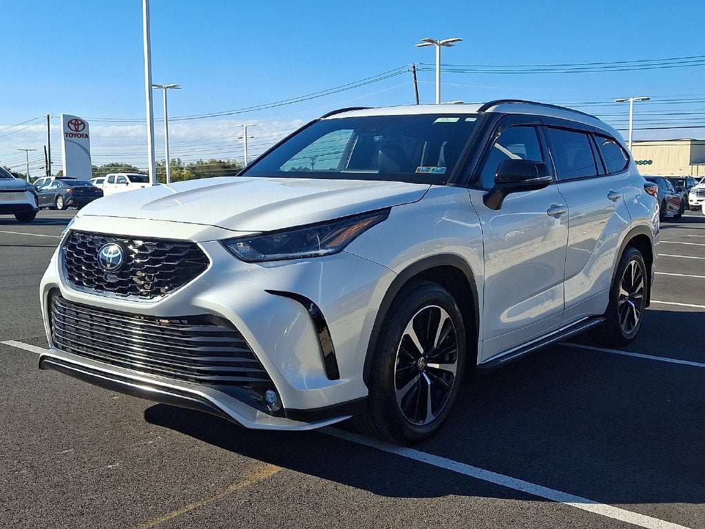 2022 Toyota Highlander XSE CERTIFIED