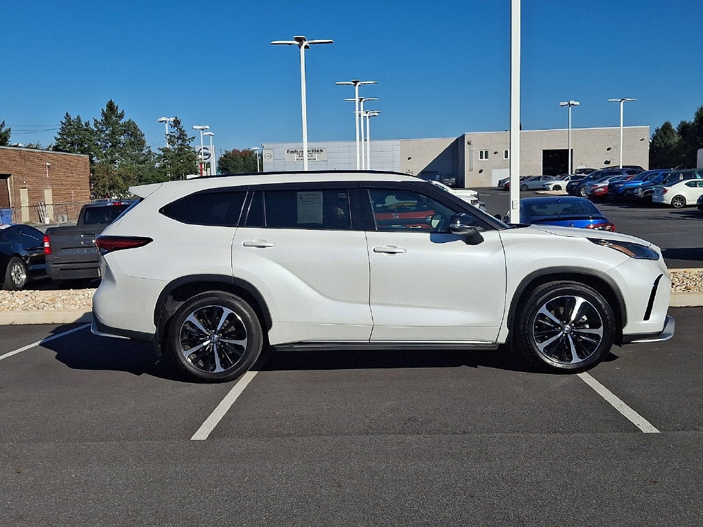 2022 Toyota Highlander XSE CERTIFIED