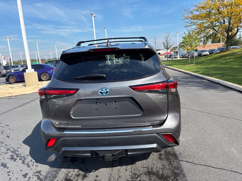 2022 Toyota Highlander Hybrid Limited CERTIFIED