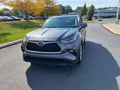 2022 Toyota Highlander Hybrid Limited CERTIFIED
