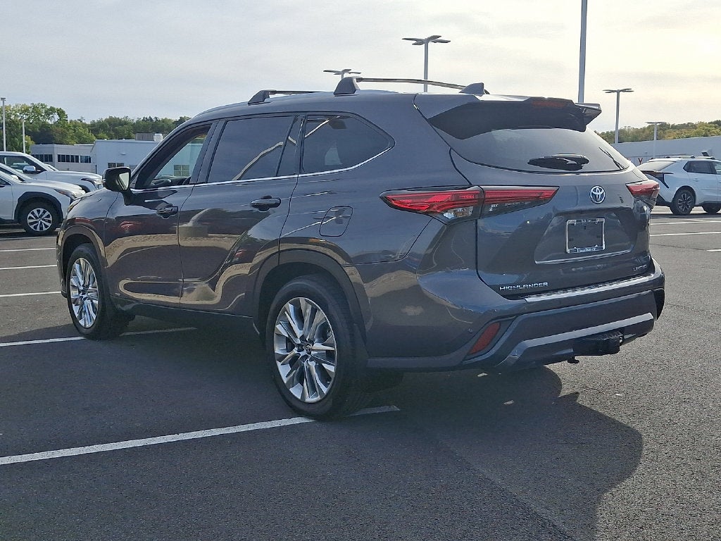 2022 Toyota Highlander Hybrid Limited CERTIFIED