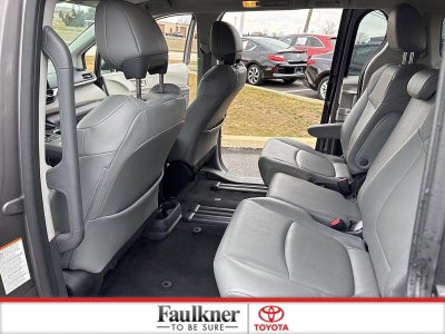 2023 Toyota Sienna XLE FWD 8-Passenger (Natl)