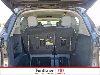 2023 Toyota Sienna XLE FWD 8-Passenger (Natl)