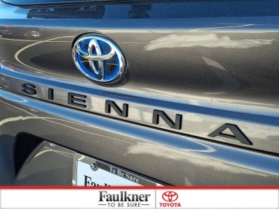 2023 Toyota Sienna XLE FWD 8-Passenger (Natl)