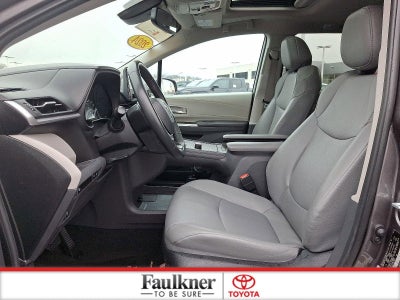 2024 Toyota Sienna XLE FWD 8-Passenger (Natl)