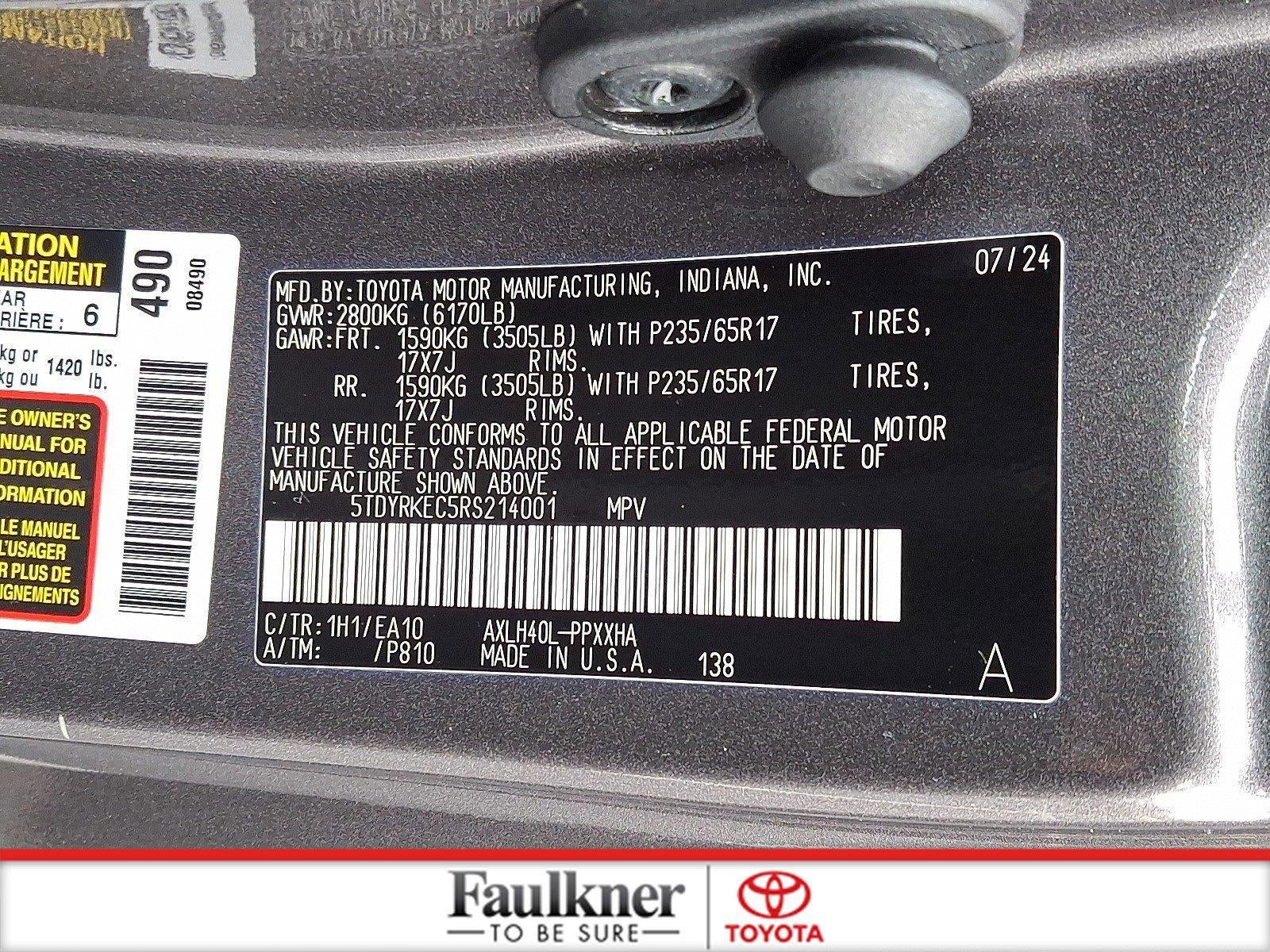 2024 Toyota Sienna XLE FWD 8-Passenger (Natl)