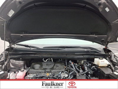 2024 Toyota Sienna XLE FWD 8-Passenger (Natl)