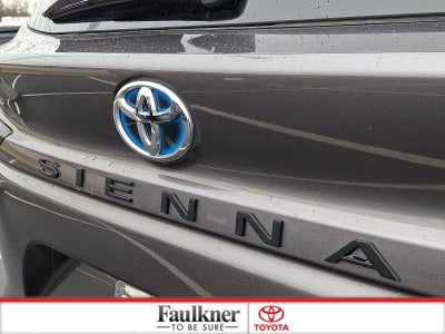 2024 Toyota Sienna XLE FWD 8-Passenger (Natl)