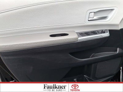 2025 Toyota Sienna XLE FWD 7-Passenger (Natl)