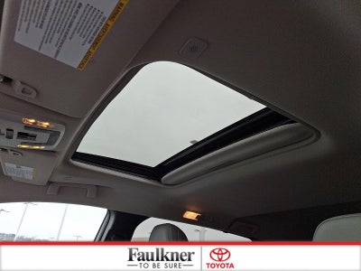 2025 Toyota Sienna XLE FWD 7-Passenger (Natl)