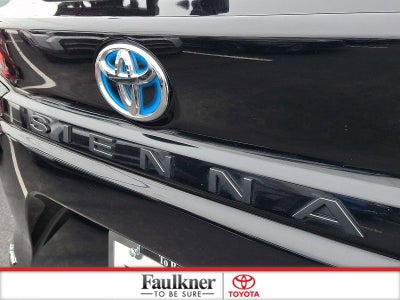 2025 Toyota Sienna XLE FWD 7-Passenger (Natl)