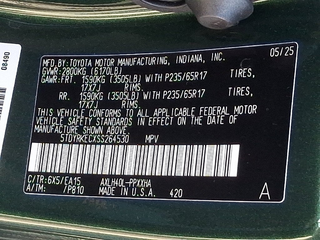 2025 Toyota Sienna XLE 8 Passenger