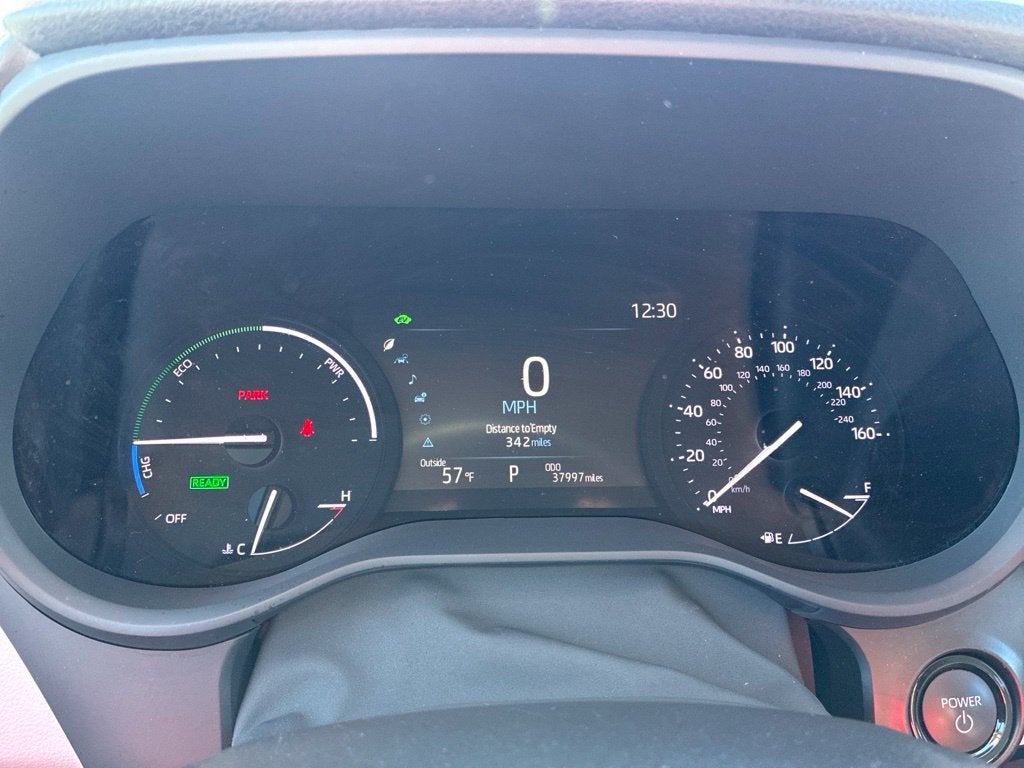 2025 Toyota Sienna XLE 8 Passenger