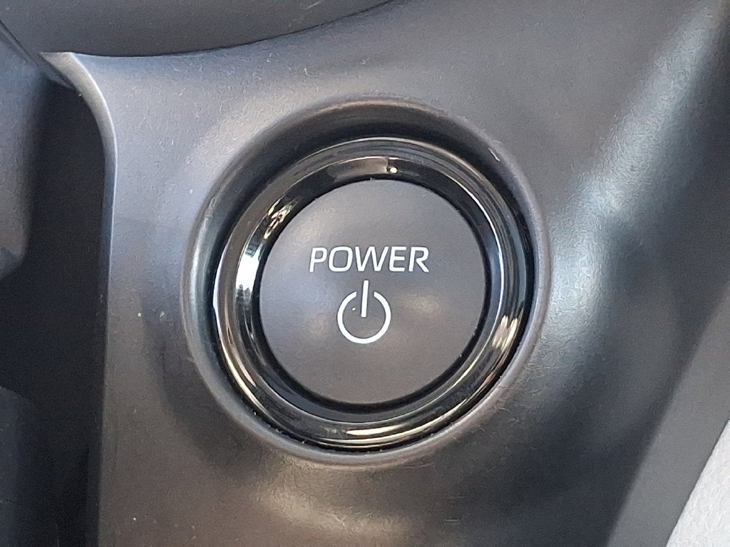 2025 Toyota Sienna XLE 8 Passenger