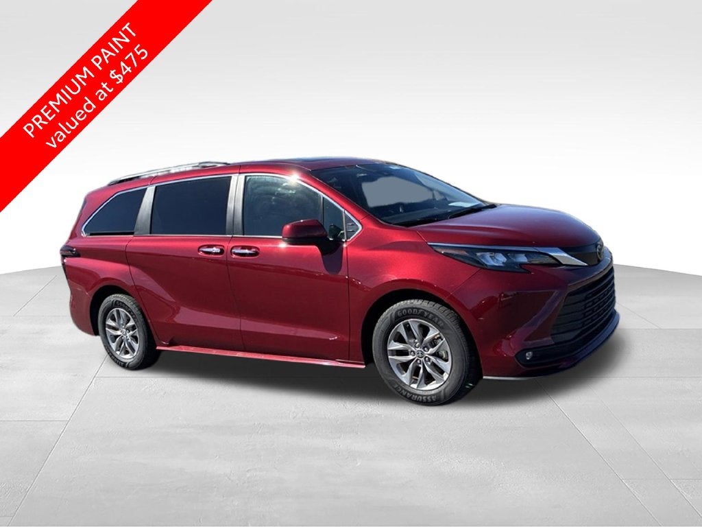 2026 Toyota Sienna XLE 8 Passenger