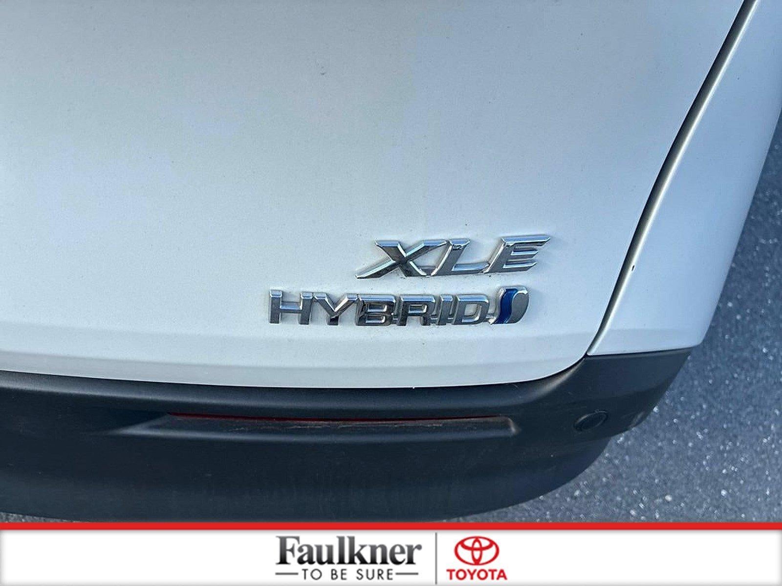 2022 Toyota Sienna XLE AWD 7-Passenger (Natl)