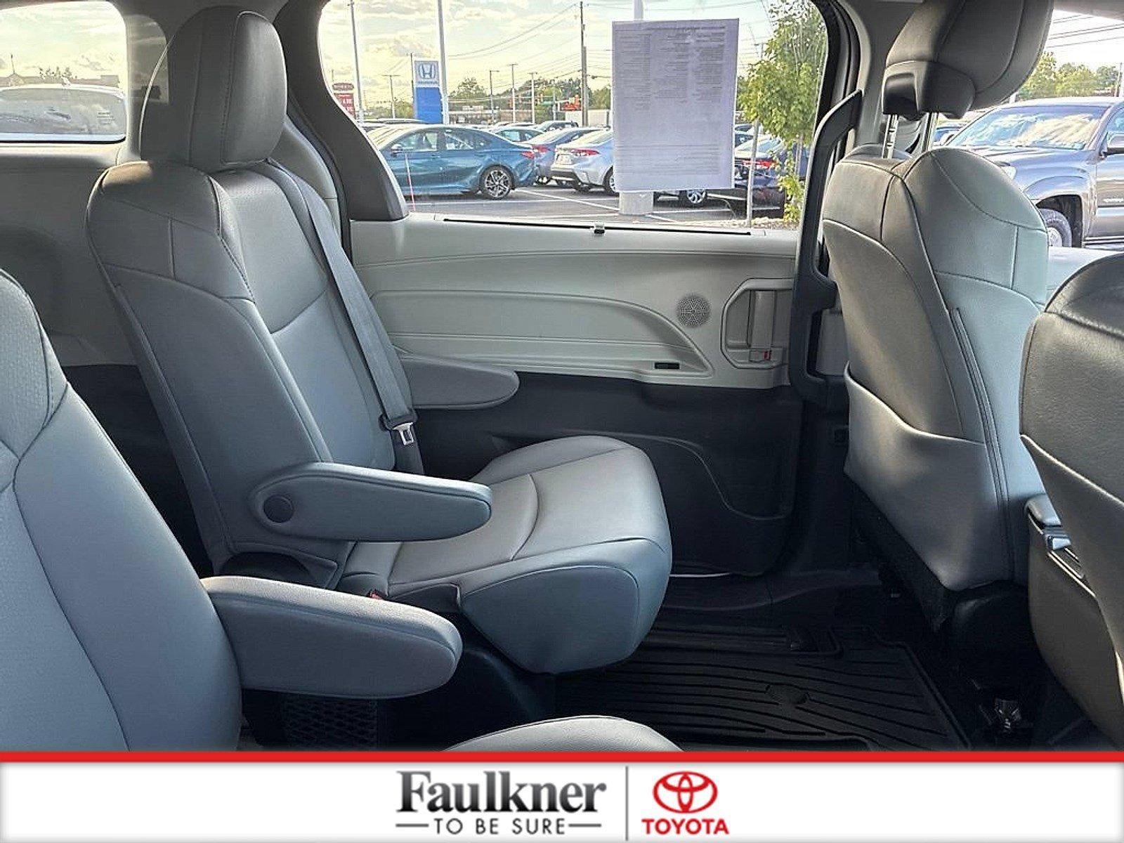 2022 Toyota Sienna XLE AWD 7-Passenger (Natl)