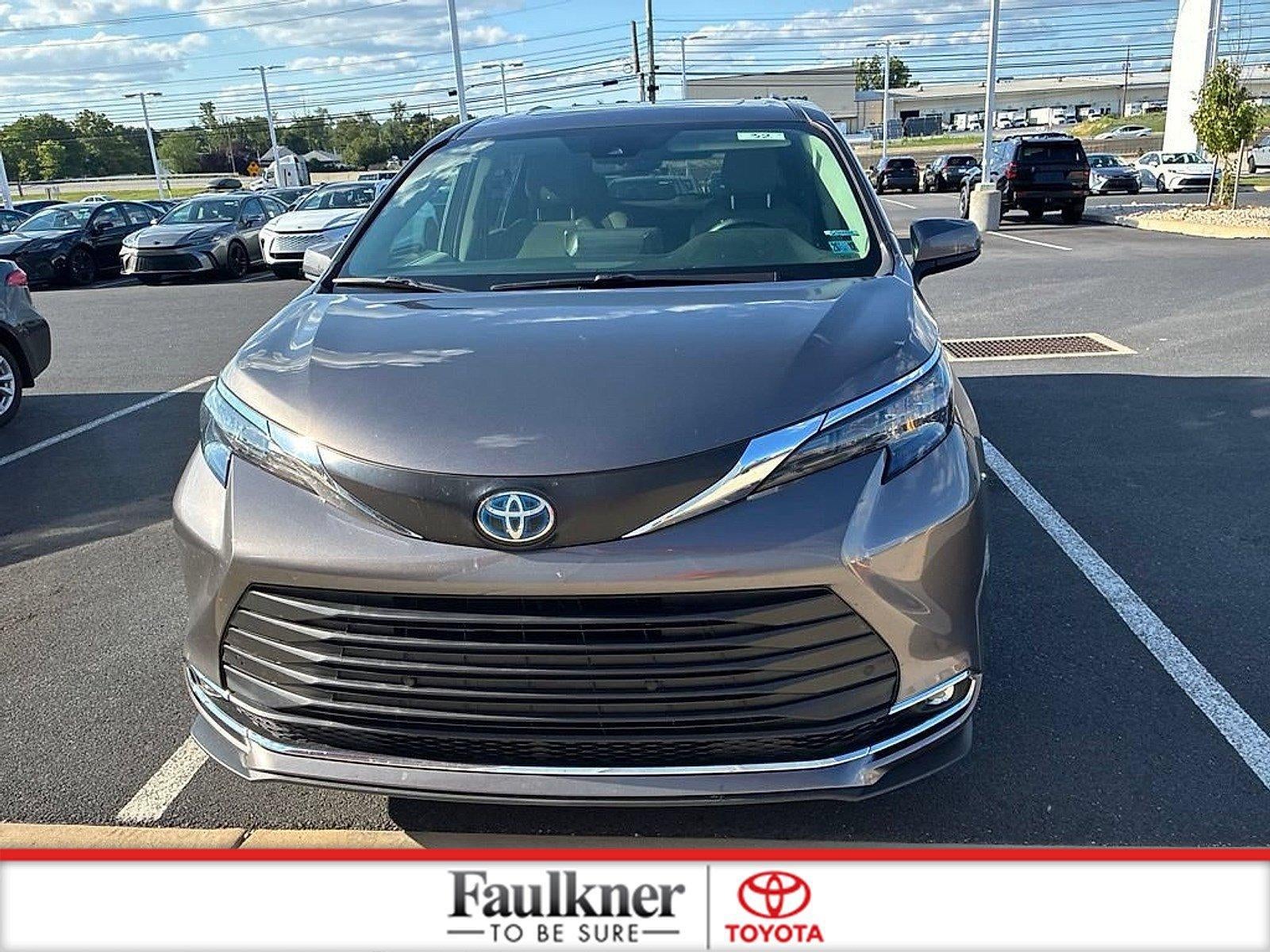 2024 Toyota Sienna XLE AWD 7-Passenger (Natl)
