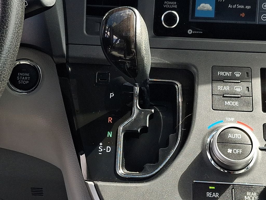 2020 Toyota Sienna XLE 7 Passenger