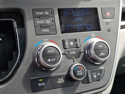 2020 Toyota Sienna XLE 7 Passenger