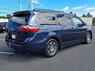 2020 Toyota Sienna XLE 7 Passenger