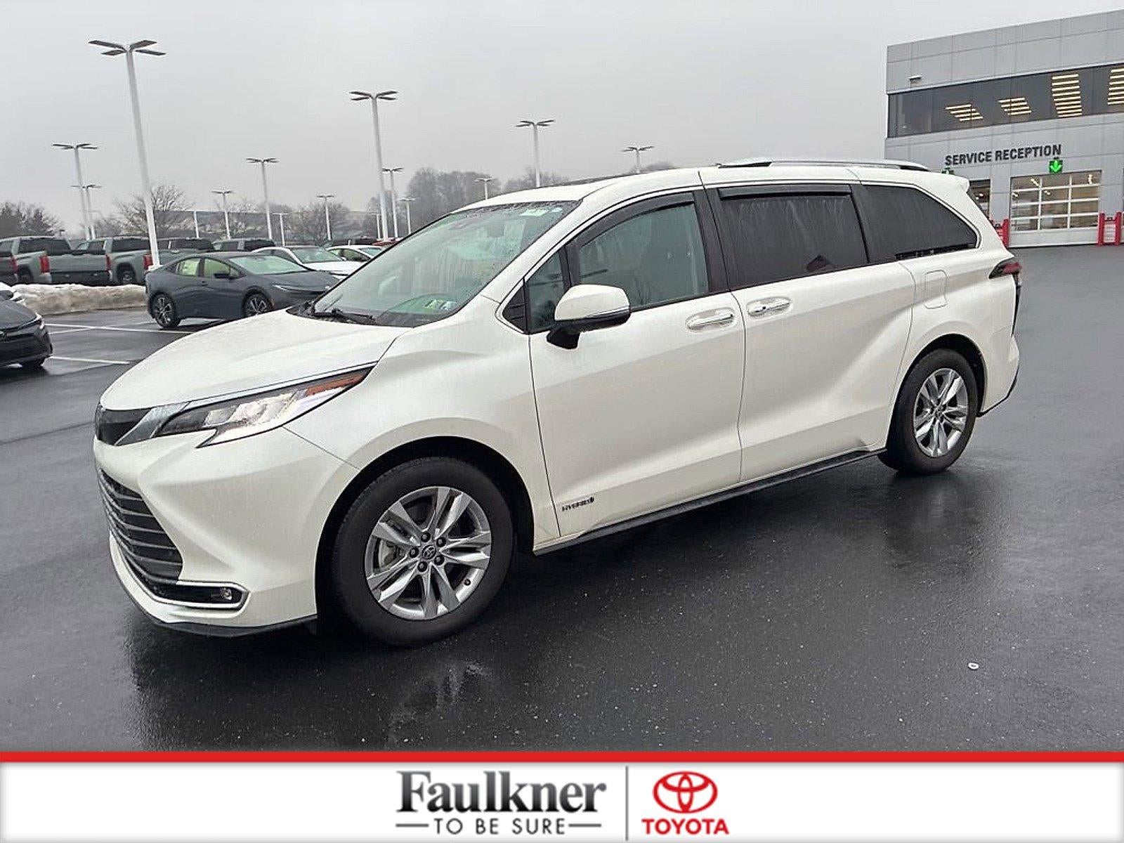 2021 Toyota Sienna Limited AWD 7-Passenger (GS)