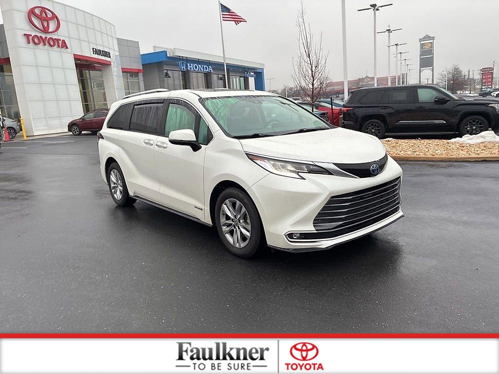 2021 Toyota Sienna Limited AWD 7-Passenger (GS)