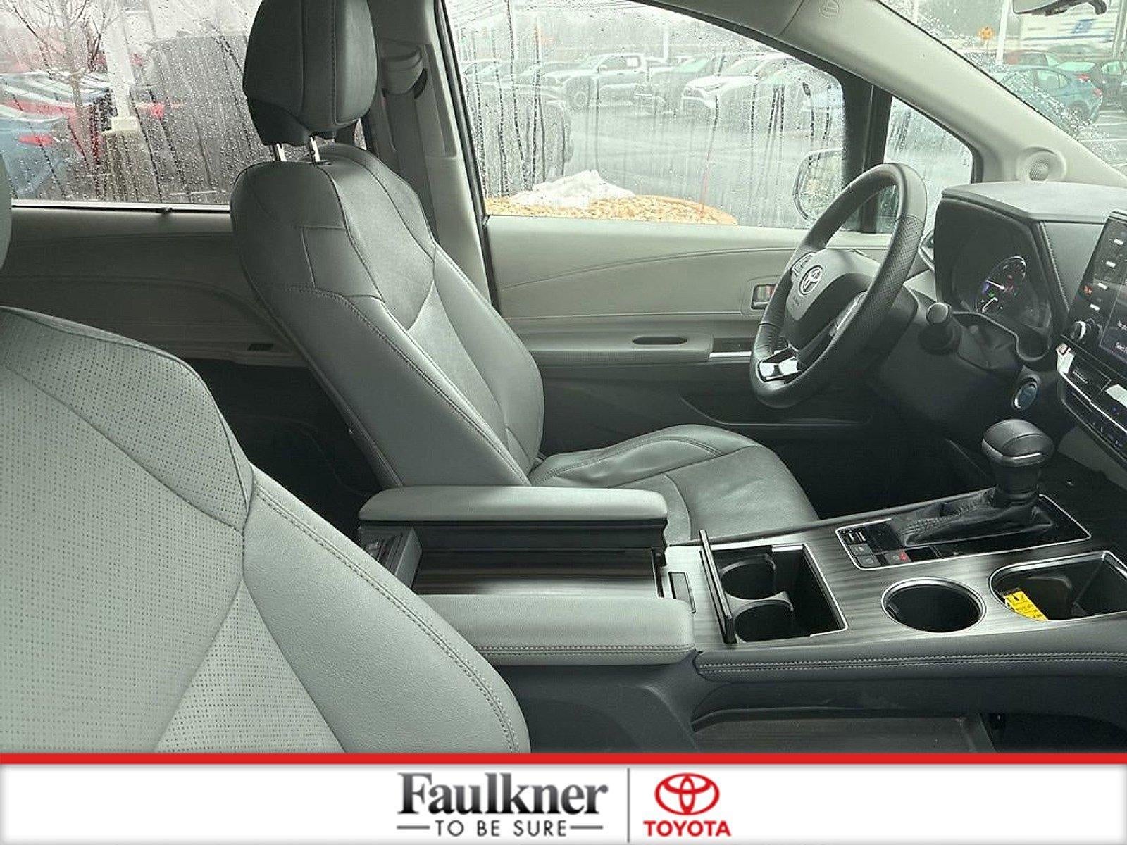 2021 Toyota Sienna Limited AWD 7-Passenger (GS)