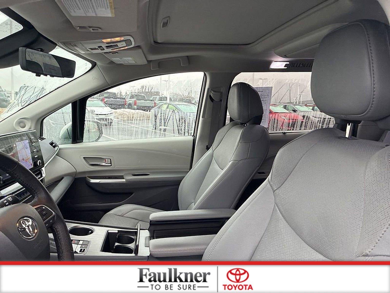 2021 Toyota Sienna Limited AWD 7-Passenger (GS)