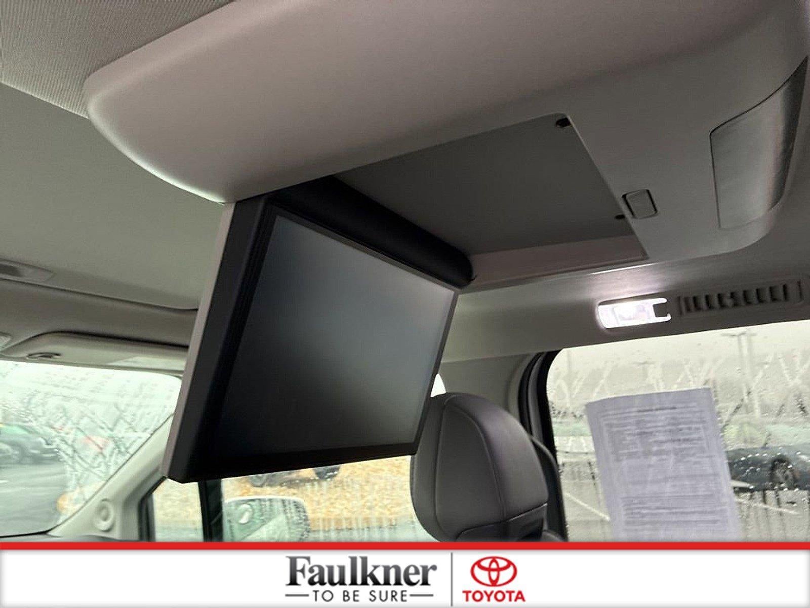 2021 Toyota Sienna Limited AWD 7-Passenger (GS)