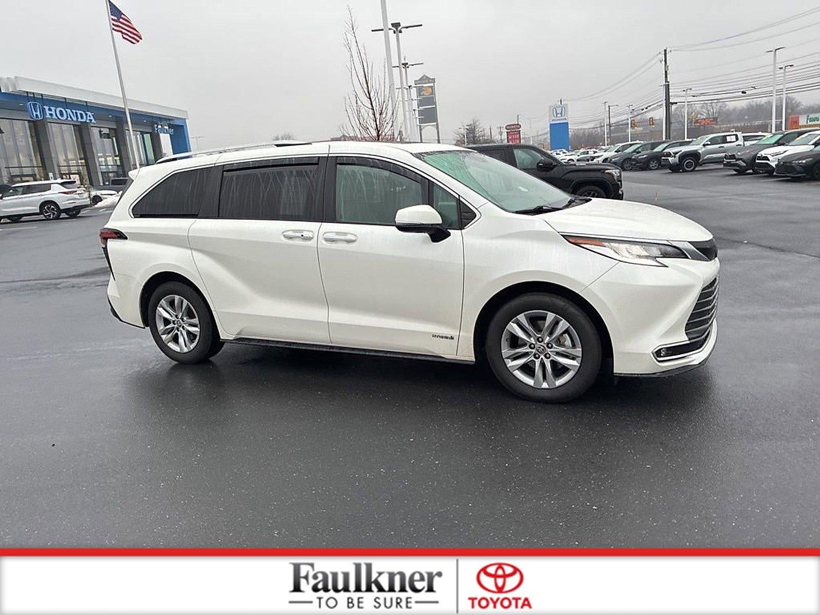 2021 Toyota Sienna Limited AWD 7-Passenger (GS)