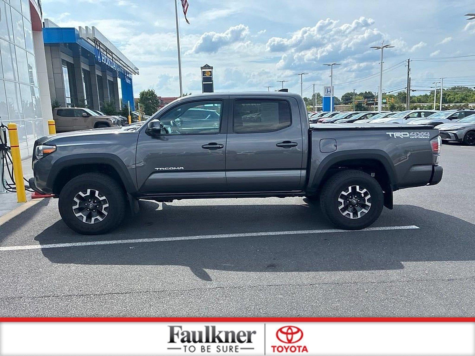 2020 Toyota Tacoma 4WD 4WD TRD Off Road Double Cab 5' Bed V6 MT (Natl)