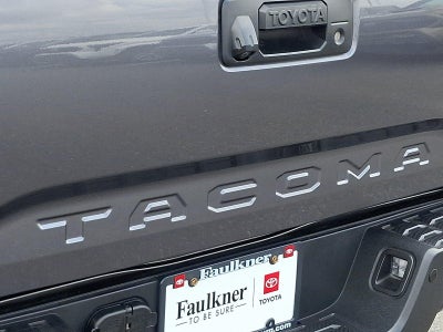 2020 Toyota Tacoma 4WD 4WD TRD Off Road Double Cab 5' Bed V6 MT (Natl)