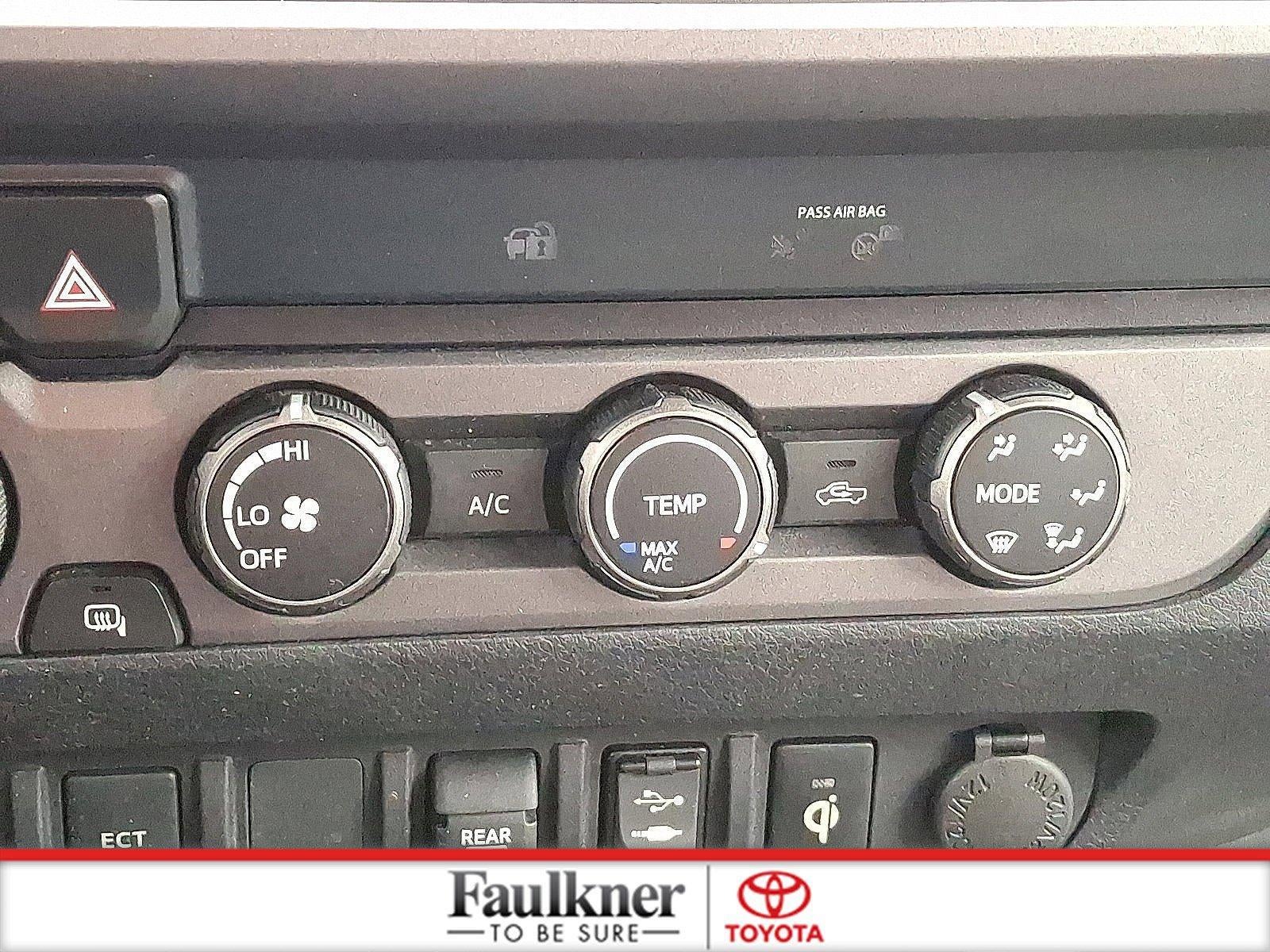 2019 Toyota Tacoma 4WD 4WD SR Double Cab 5' Bed V6 MT (Natl)