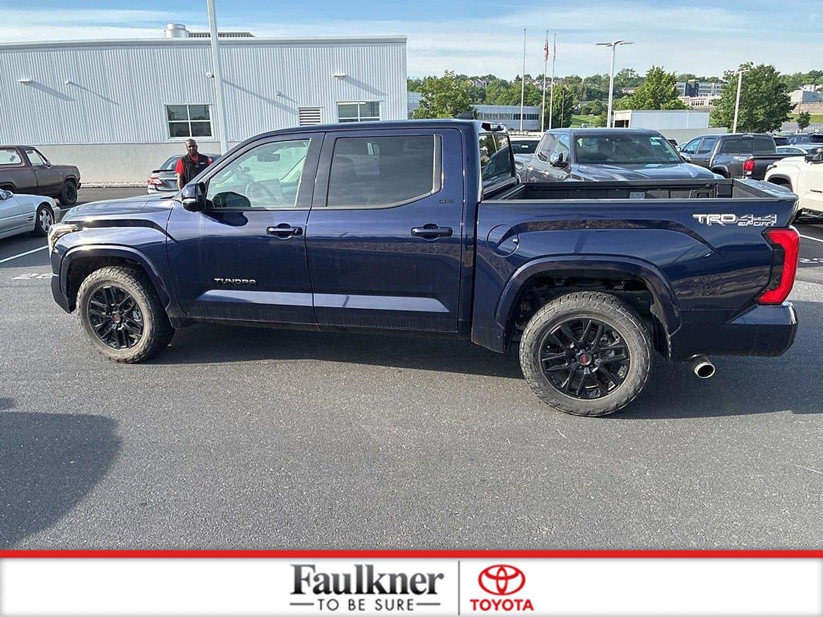 2023 Toyota Tundra 4WD 4WD SR5 CrewMax 5.5' Bed (SE)
