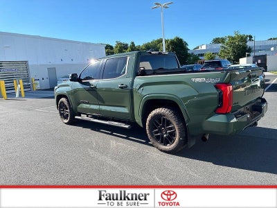 2022 Toyota Tundra 4WD 4WD SR5 CrewMax 5.5' Bed (SE)