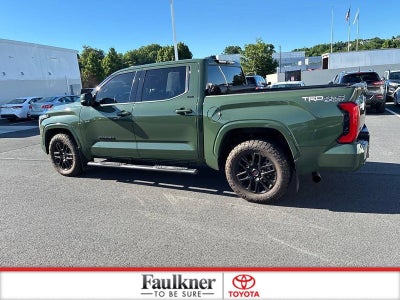 2022 Toyota Tundra 4WD 4WD SR5 CrewMax 5.5' Bed (SE)