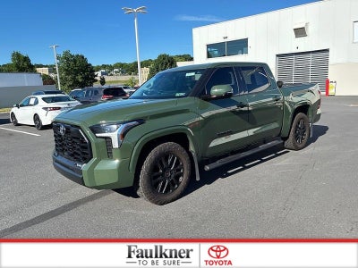 2022 Toyota Tundra 4WD 4WD SR5 CrewMax 5.5' Bed (SE)