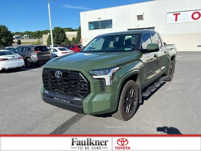 2022 Toyota Tundra 4WD 4WD SR5 CrewMax 5.5' Bed (SE)