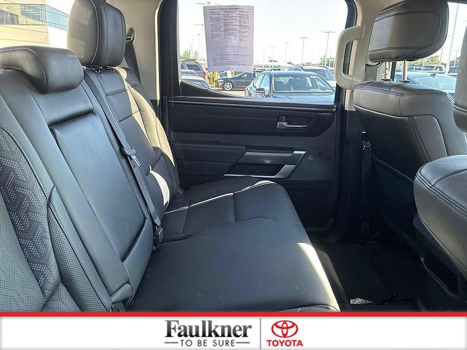 2022 Toyota Tundra 4WD 4WD SR5 CrewMax 5.5' Bed (SE)