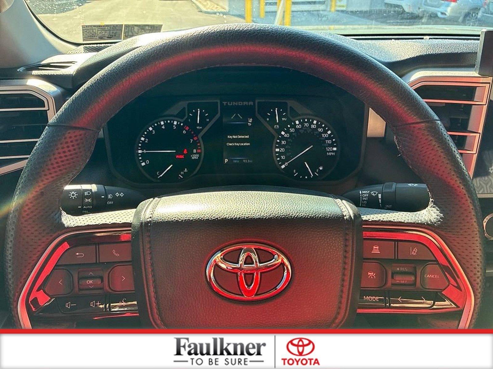 2022 Toyota Tundra 4WD 4WD SR5 CrewMax 5.5' Bed (SE)