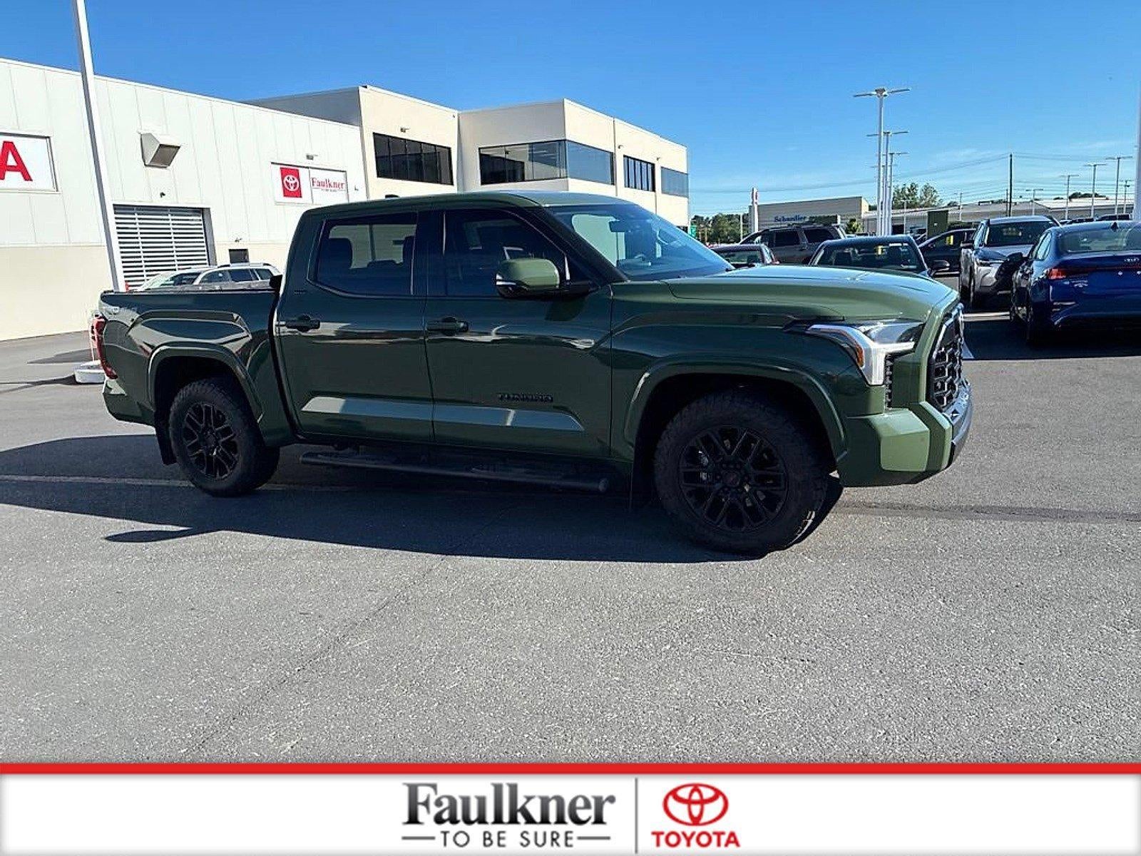 2022 Toyota Tundra 4WD 4WD SR5 CrewMax 5.5' Bed (SE)