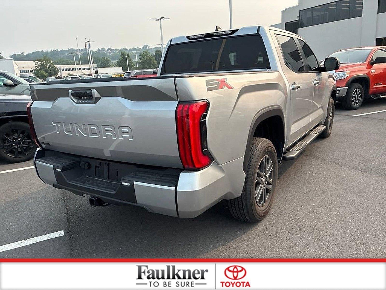 2025 Toyota Tundra 4WD 4WD SR5 CrewMax 5.5' Bed (SE)