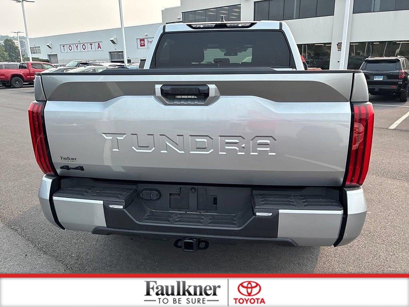 2025 Toyota Tundra 4WD 4WD SR5 CrewMax 5.5' Bed (SE)